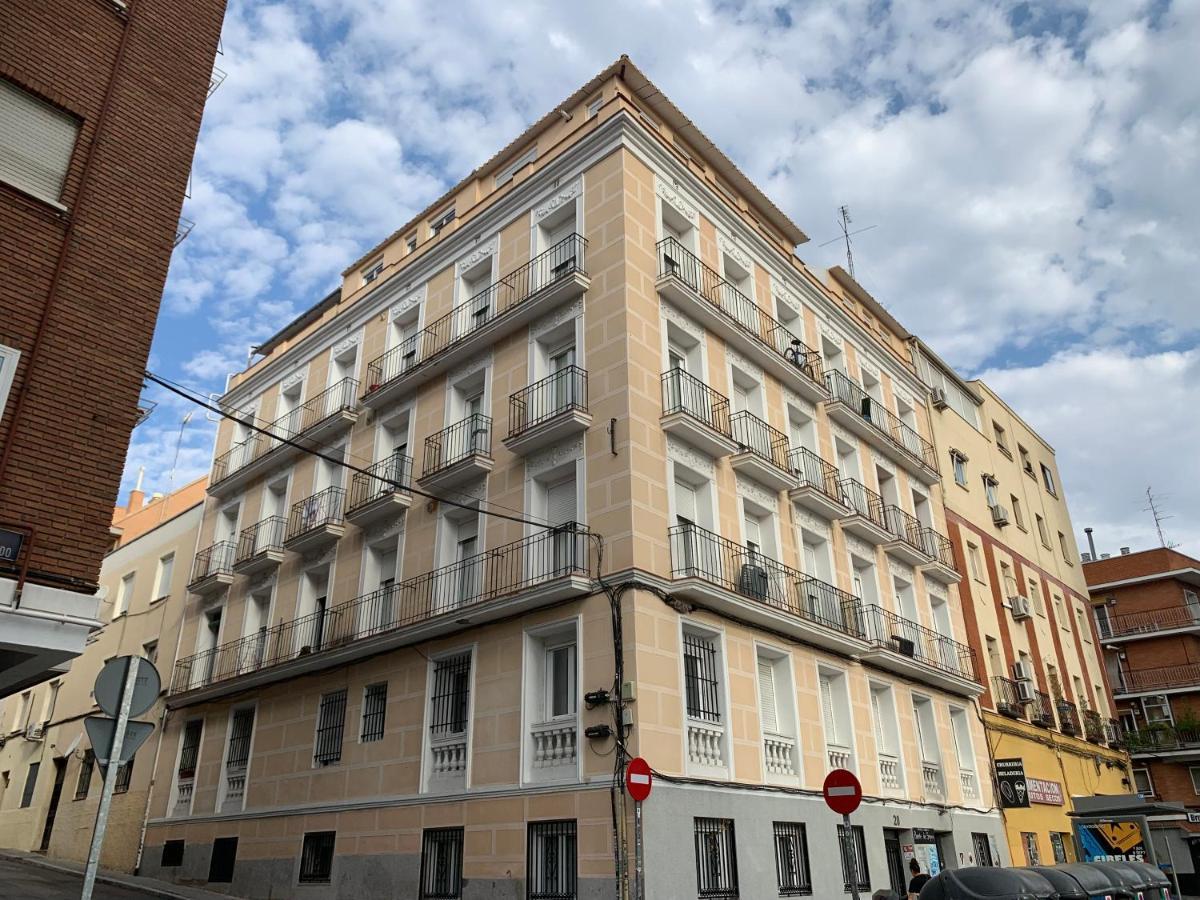Encantador Alojamiento Junto Al Vibrante Corazon De Madrid Rio Exterior foto
